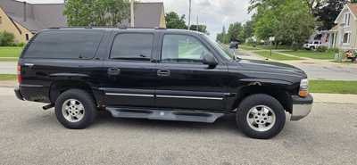 2001 Chevrolet Suburban, $3995. Photo 2