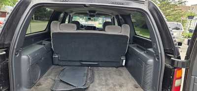 2001 Chevrolet Suburban, $3995. Photo 9
