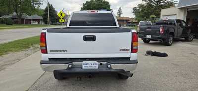 2003 GMC 2500 Ext Cab, $14495. Photo 4