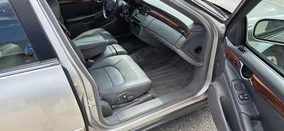 2005 Cadillac Deville, $4995. Photo 7