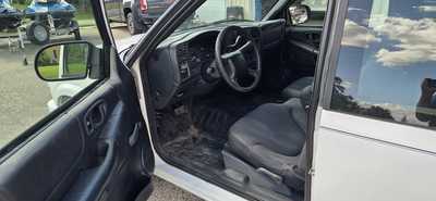 2003 GMC Sonoma Ext Cab, $4995. Photo 5