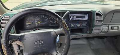 1997 Chevrolet 1500 Reg Cab, $10995. Photo 7