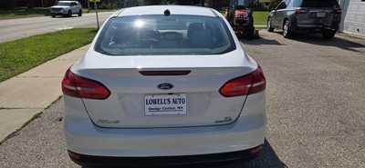 2018 Ford Focus, $6495. Photo 4