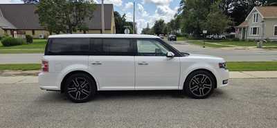 2014 Ford Flex, $7995. Photo 2