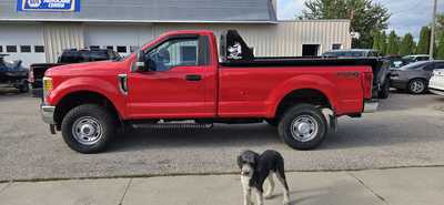 2017 Ford F350 Reg Cab, $27500. Photo 1