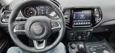 2018 Jeep Compass, $15995. Photo 10