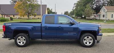 2015 Chevrolet 1500 Crew Cab, $11995. Photo 2