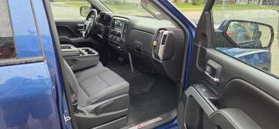 2015 Chevrolet 1500 Crew Cab, $11995. Photo 7