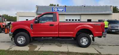 2017 Ford F350 Reg Cab, $24500. Photo 1