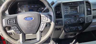 2017 Ford F350 Reg Cab, $24500. Photo 8