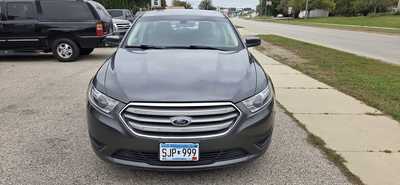 2015 Ford Taurus, $8495. Photo 3