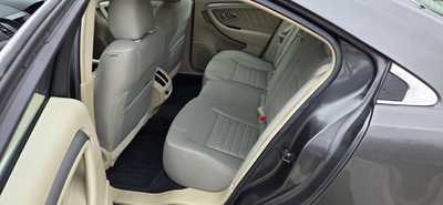 2015 Ford Taurus, $8495. Photo 6