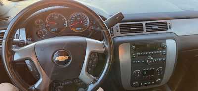 2014 Chevrolet 3500 Crew Cab, $24995. Photo 9