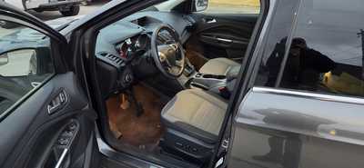 2016 Ford Escape, $8995. Photo 5