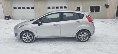 2015 Ford Fiesta, $4295. Photo 1