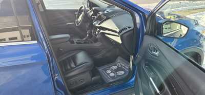 2017 Ford Escape, $7995. Photo 7