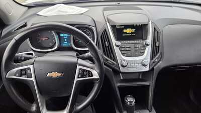 2017 Chevrolet Equinox, $7995. Photo 9