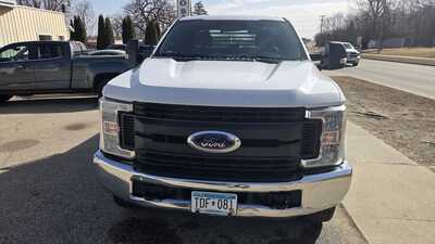 2018 Ford F250 Ext Cab, $17995. Photo 3