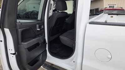 2015 Chevrolet 2500 Ext Cab, $12995. Photo 6