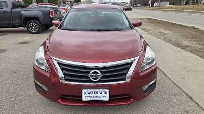 2013 Nissan Altima, $4995. Photo 3