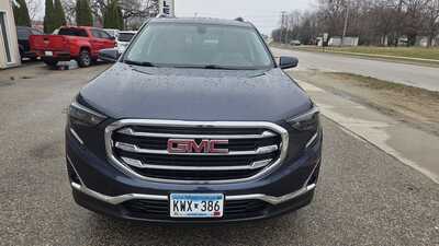 2019 GMC Terrain, $9995. Photo 3