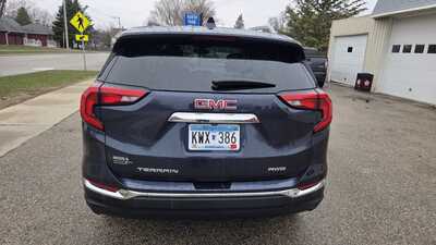 2019 GMC Terrain, $9995. Photo 4
