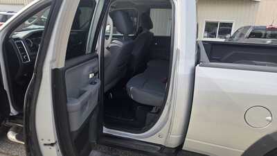 2014 RAM 1500 Ext Cab, $10900. Photo 6
