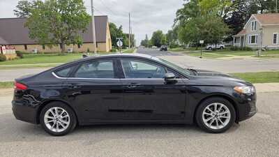 2019 Ford Fusion, $13995. Photo 2
