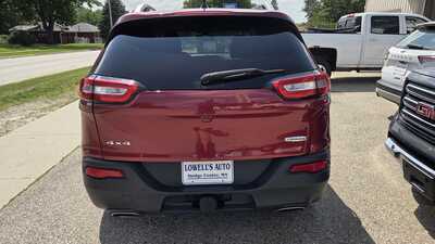 2017 Jeep Cherokee, $10995. Photo 4