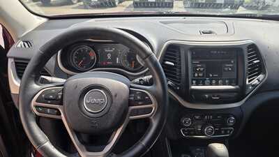 2017 Jeep Cherokee, $10995. Photo 10