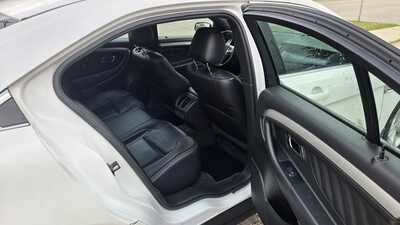 2013 Ford Taurus, $5995. Photo 8