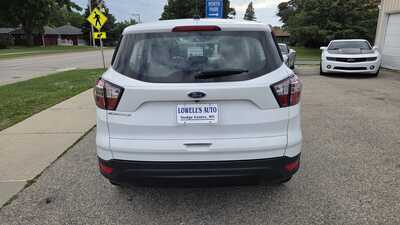 2017 Ford Escape, $7695. Photo 4