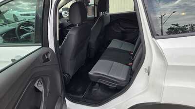 2017 Ford Escape, $7695. Photo 6