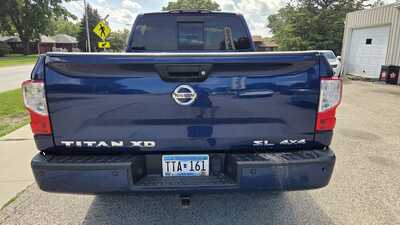 2016 Nissan Titan, $15500. Photo 4