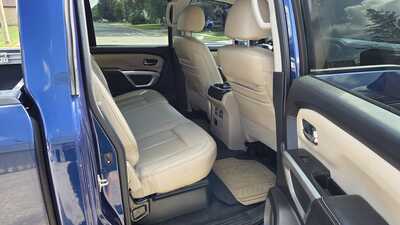 2016 Nissan Titan, $15500. Photo 8