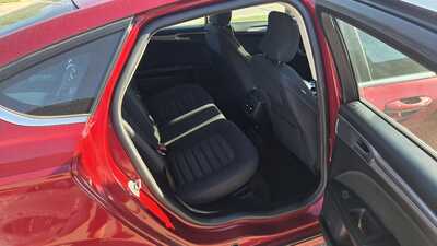 2019 Ford Fusion, $10995. Photo 8