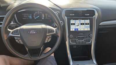 2019 Ford Fusion, $10995. Photo 9