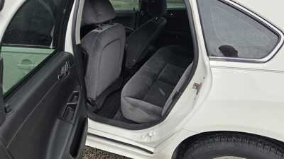 2009 Chevrolet Impala, $3995. Photo 6