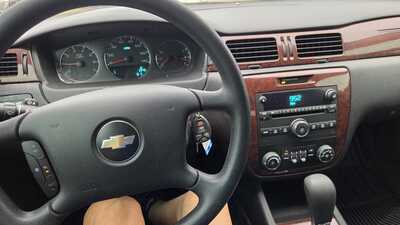 2009 Chevrolet Impala, $3995. Photo 9
