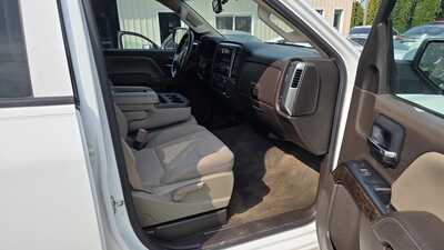 2015 Chevrolet 2500 Crew Cab, $16995. Photo 7