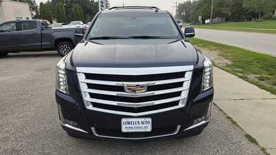 2018 Cadillac Escalade ESV, $16995. Photo 3