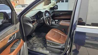 2018 Cadillac Escalade ESV, $16995. Photo 5