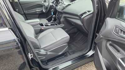 2017 Ford Escape, $7995. Photo 7