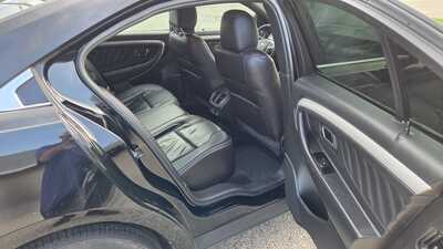 2018 Ford Taurus, $9995. Photo 7