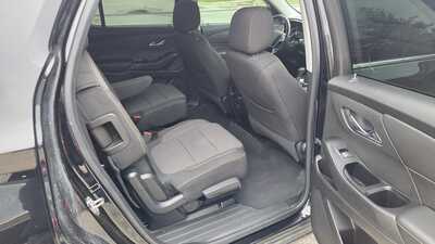 2018 Chevrolet Traverse, $10995. Photo 8