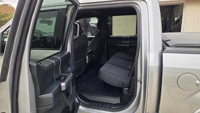2020 Ford F150 Crew Cab, $17995. Photo 4
