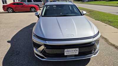 2025 Hyundai Sonata, $20995. Photo 3