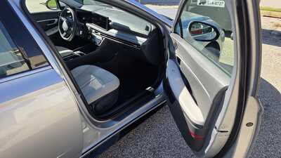 2025 Hyundai Sonata, $20995. Photo 7