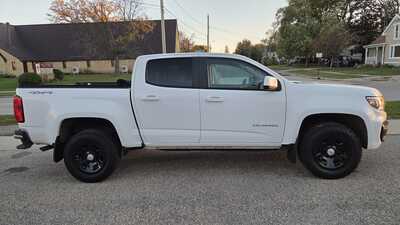 2022 Chevrolet Colorado Crew Cab, $19995. Photo 2