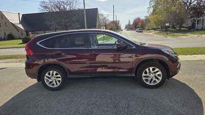 2016 Honda CR-V, $13995. Photo 2